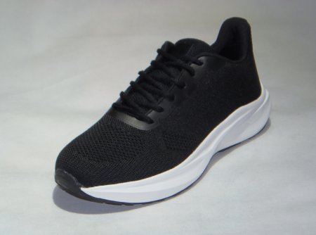 A8356-18 Obuwie sportowe męskie P