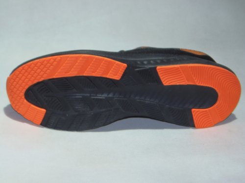 A8341-21 Obuwie sportowe męskie T