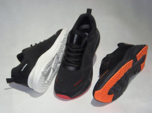 A8343-18 Obuwie sportowe męskie