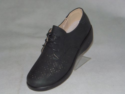 A7110-1 półbuty wiązane dziurkowane U