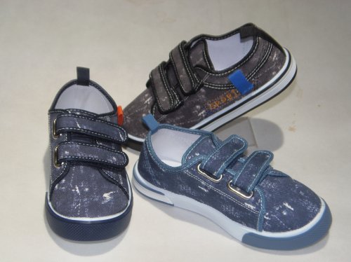 A4642-22 obuwie sportowe R