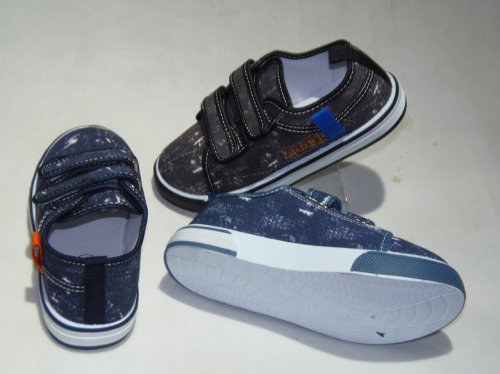 A4642-22 obuwie sportowe S