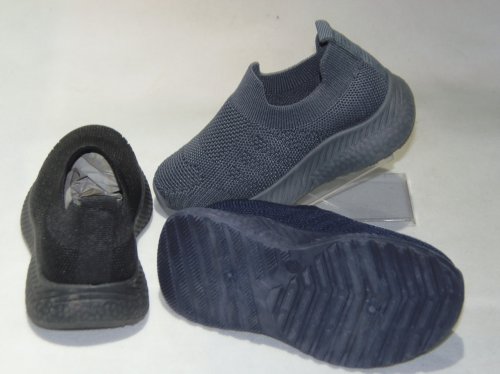 A2435-22 obuwie sportowe dziecięce S