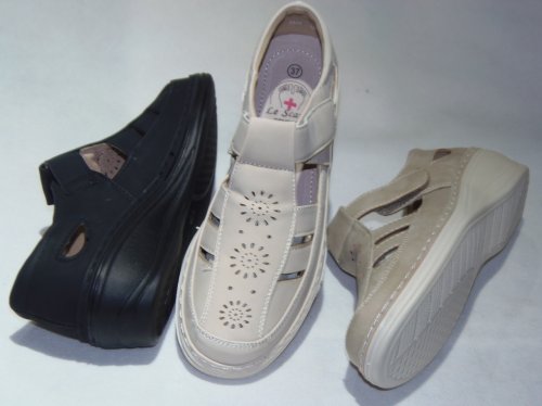 A7444-3 półbuty damskie dziurkowane