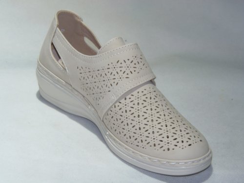 A7443-3 półbuty damskie dziurkowane S