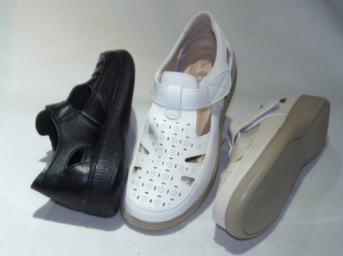 A7448-2 półbuty damskie dziurkowane