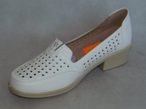 A5544-2 obuwie damskie dziurkowane Q