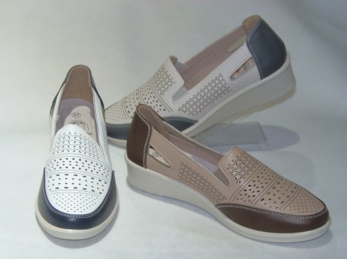 A7406-10 półbuty damskie dziurkowane W