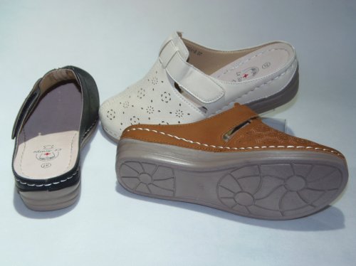 A7204-8 klapki damskie pełne S