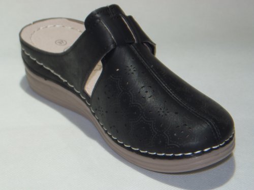 A7204-1 klapki damskie pełne Y