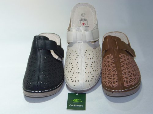 A7203-8 klapki damskie pełne P