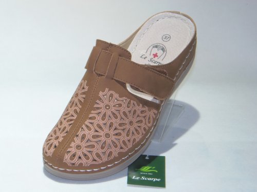 A7203-8 klapki damskie pełne U