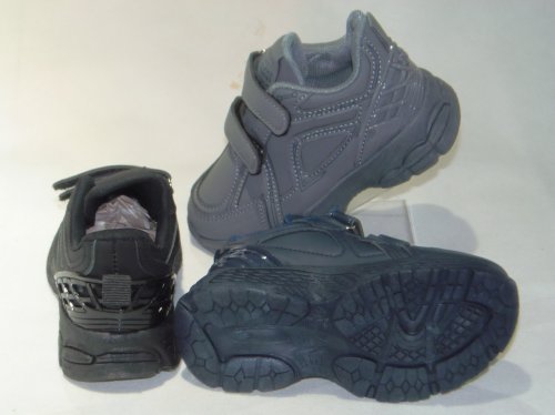 A2027-22 obuwie sportowe S