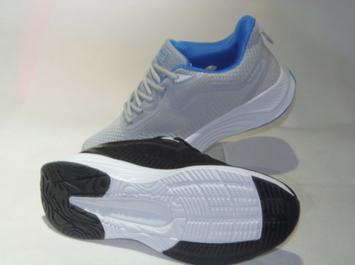 A8208-13 obuwie sportowe męskie S