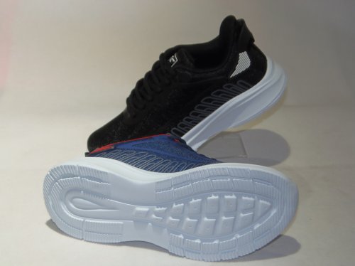 A7302-14 Obuwie sportowe młodzieżowe S