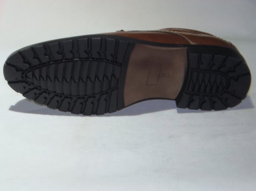 A8152-32 obuwie wyjściowe męskie