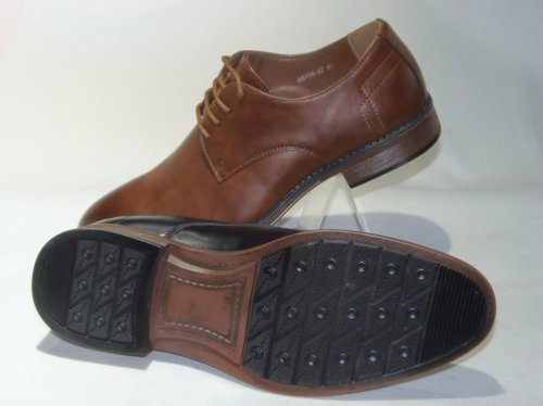 A8158-32 obuwie wyjściowe męskie S