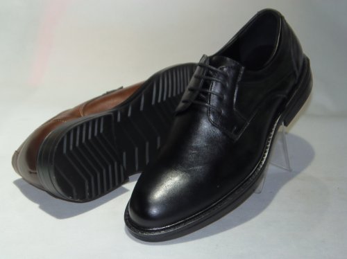 A8162-32 obuwie wyjściowe męskie U