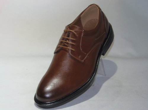 A8162-32 obuwie wyjściowe męskie W