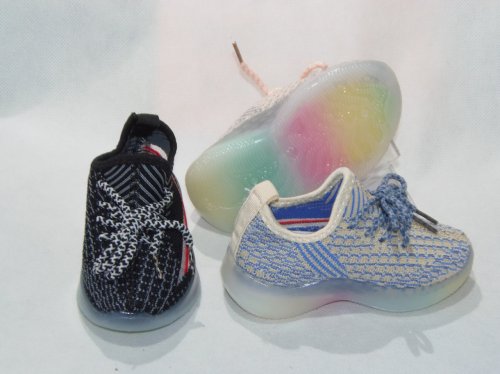 A1531-22 obuwie sportowe dziecięce