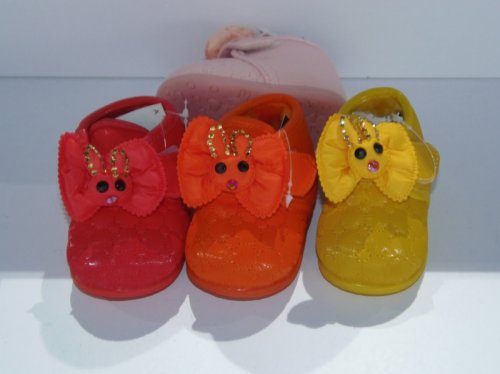 A 1126-22 Buciki niemowlęce ocieplane t