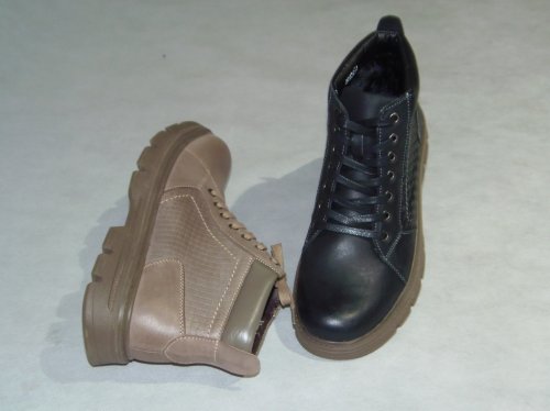 A8126-1 obuwie zimowe męskie T