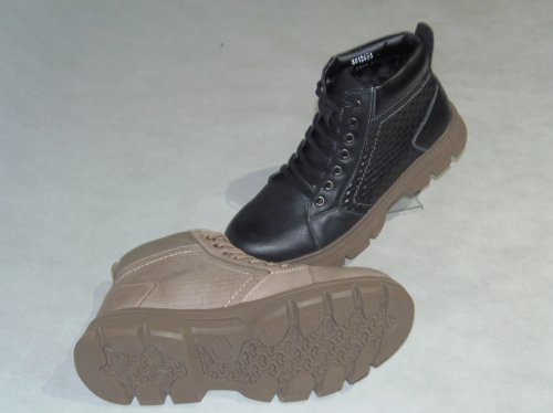 A8126-9 obuwie zimowe męskie U