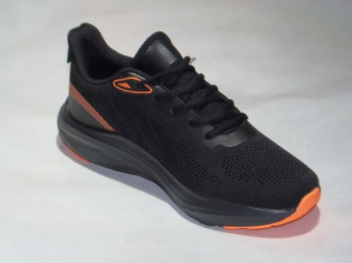 A8355-21 Obuwie sportowe męskie R