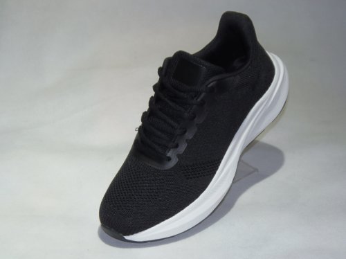 A8356-1 Obuwie sportowe męskie W