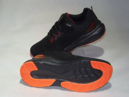 A8345-1 Obuwie sportowe męskie S